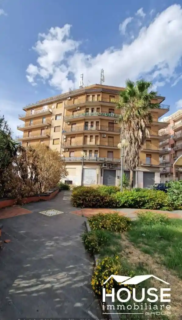 Appartamento in affitto a Paternò