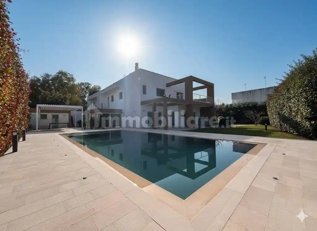 Villa in vendita a Lecce