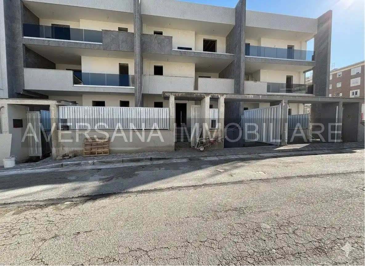 Villetta a schiera in vendita a Lusciano