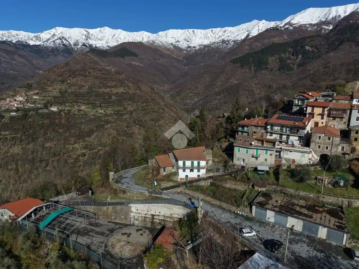 Appartamento in vendita a Molini di Triora