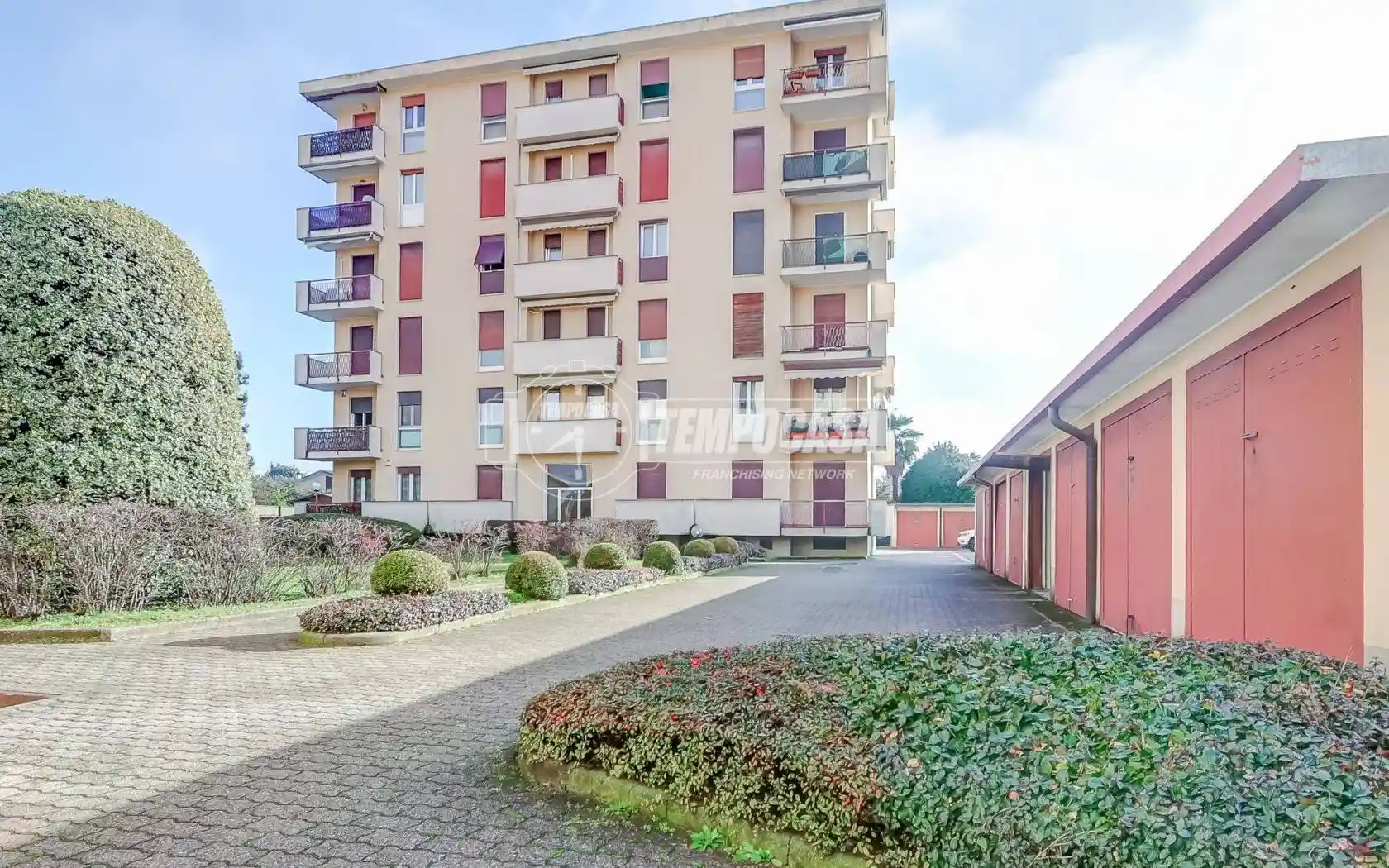 Appartamento in vendita a Cardano al Campo