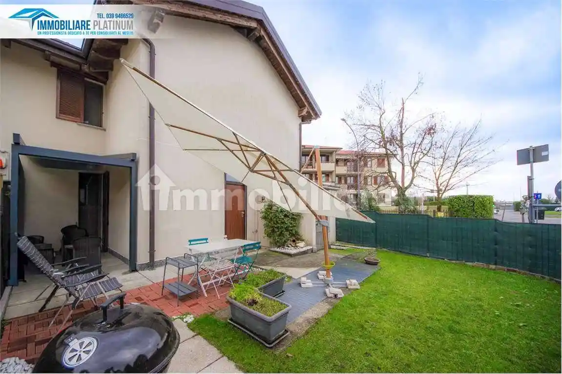 Appartamento in vendita a Aicurzio