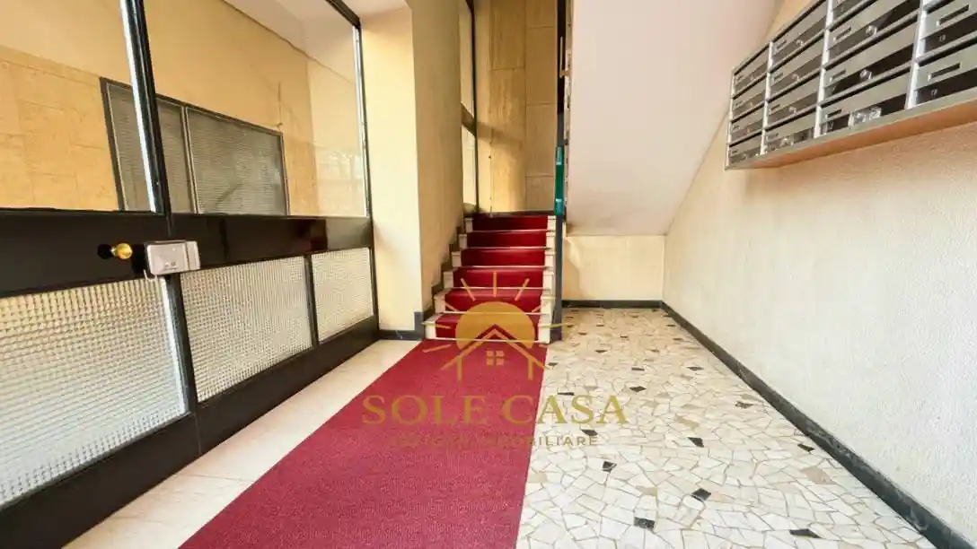 Palazzo - Edificio in vendita a Milano