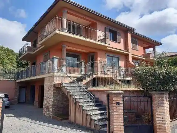 Villa in vendita a San Gregorio di Catania