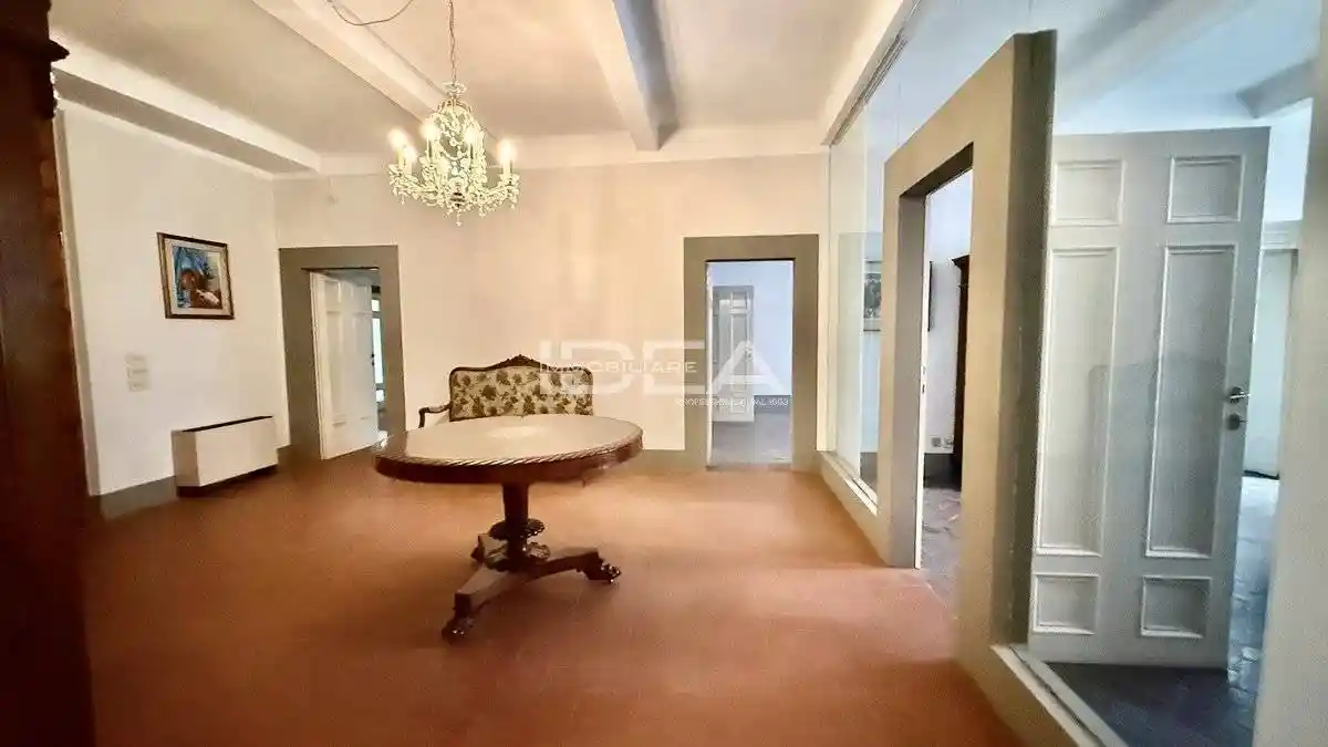 Appartamento in vendita a Lucca