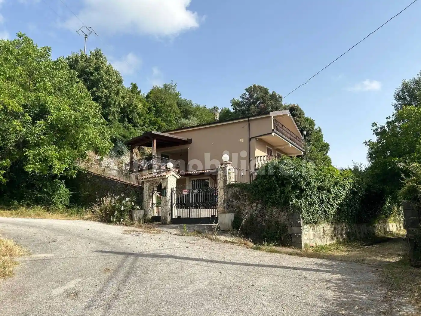 Villa in vendita a Montesano sulla Marcellana