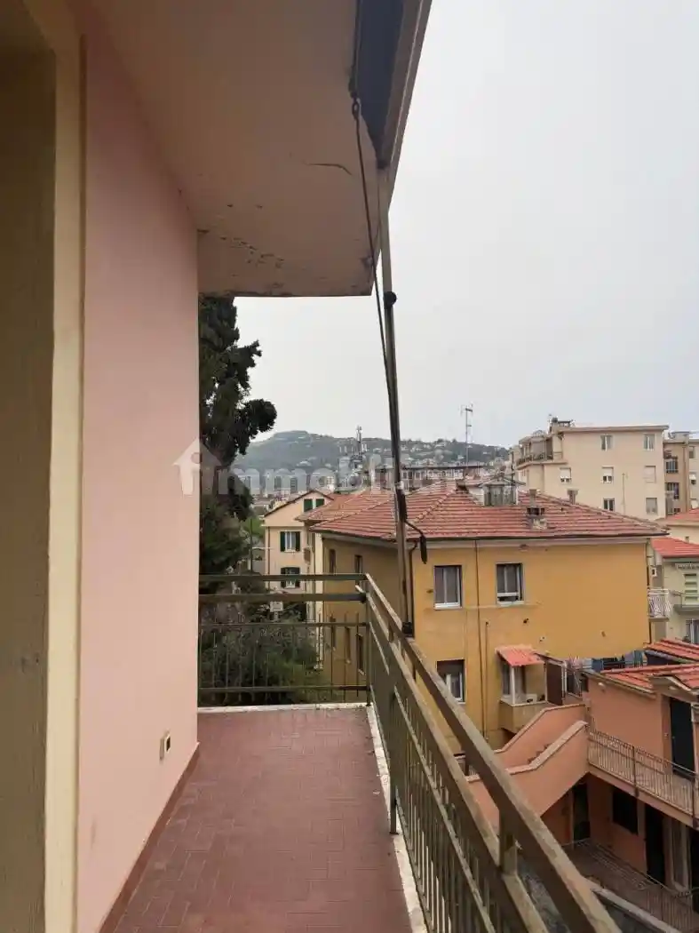 Appartamento in affitto a Imperia