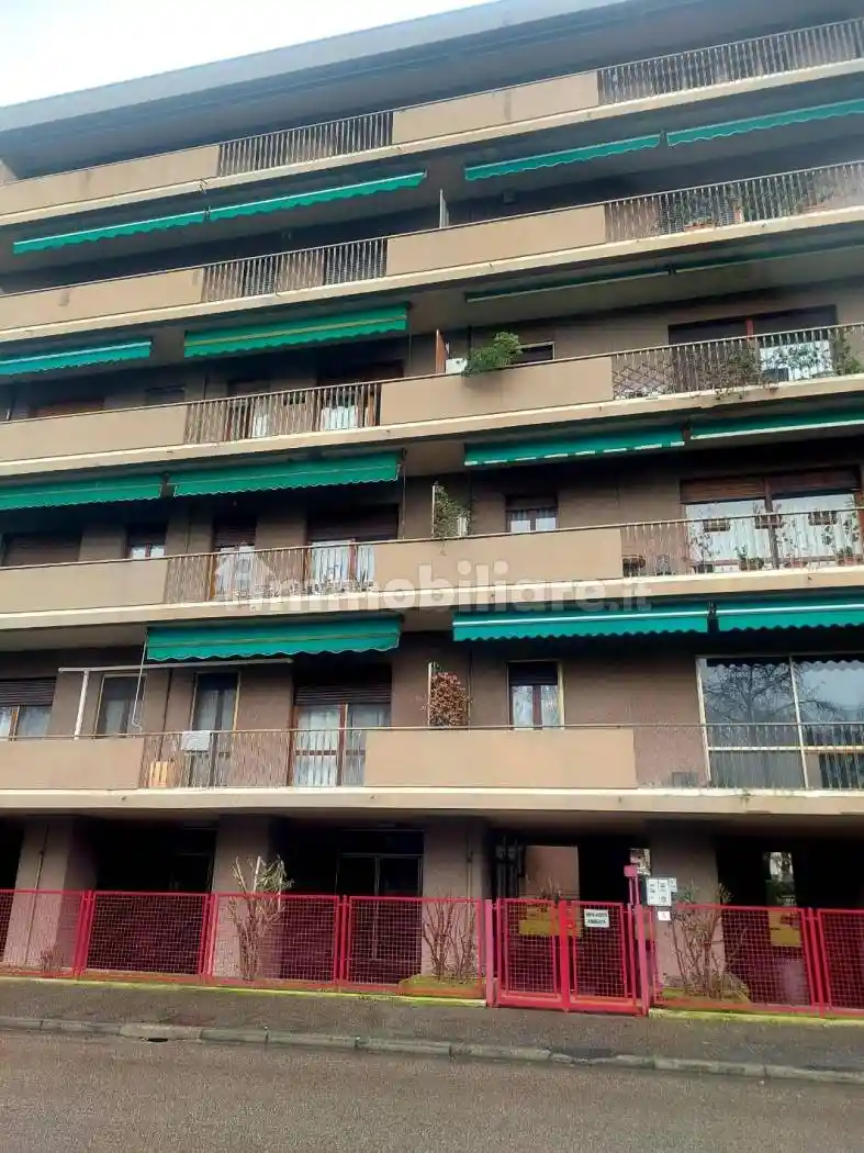 Appartamento in affitto a Pavia