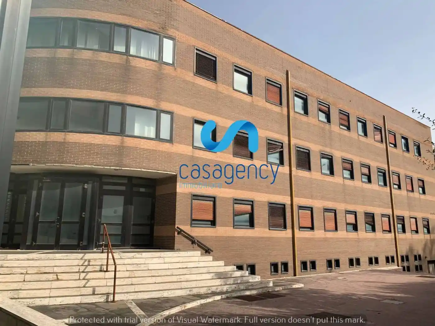 Palazzo - Edificio in affitto a Caserta