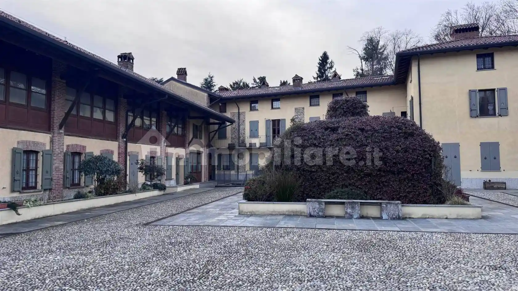 Appartamento in vendita a Vimercate