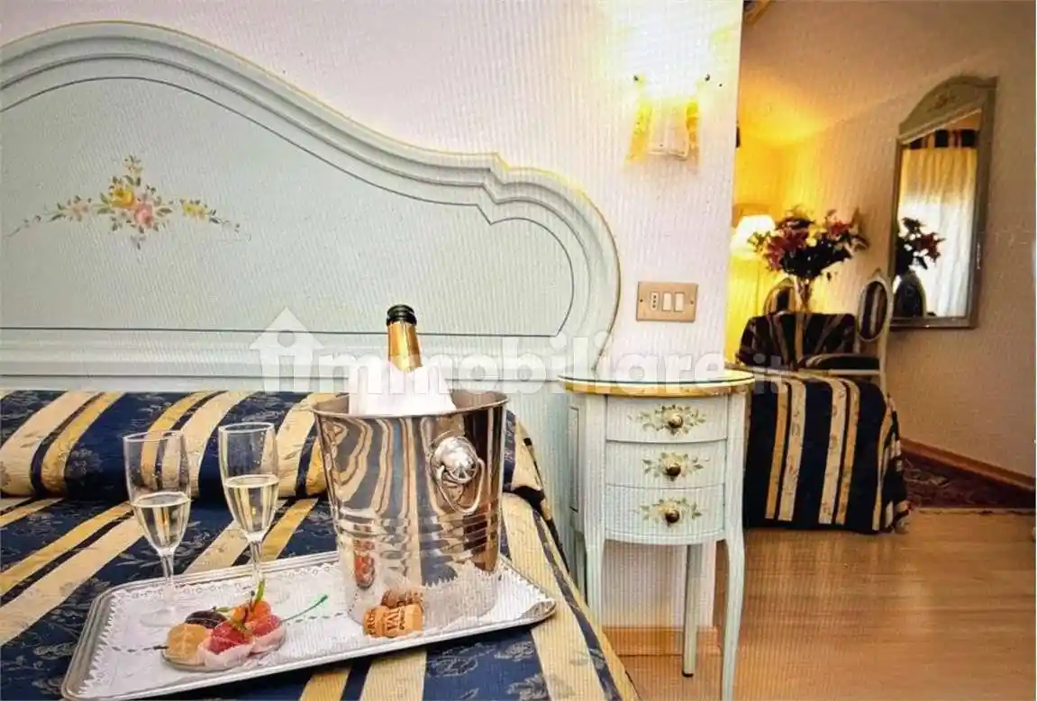 Palazzo - Edificio in vendita a Venezia