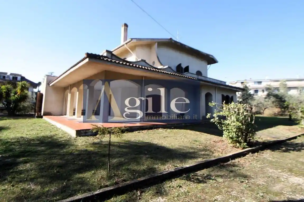 Villa in vendita a Monteprandone