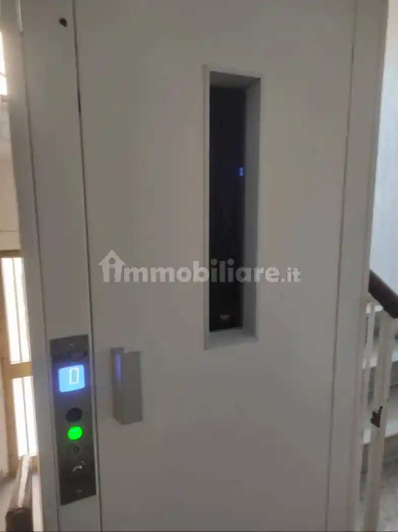 Palazzo - Edificio in vendita a Catanzaro