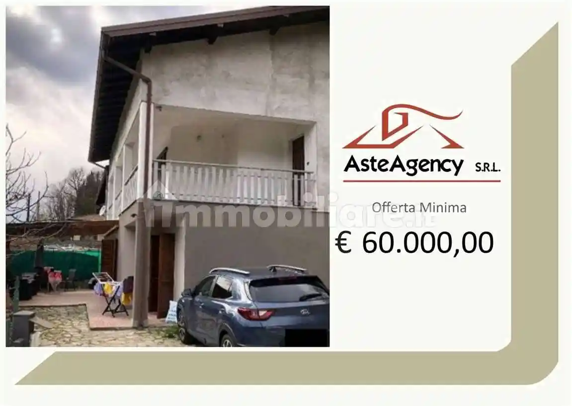 Appartamento in vendita a Cadegliano-Viconago