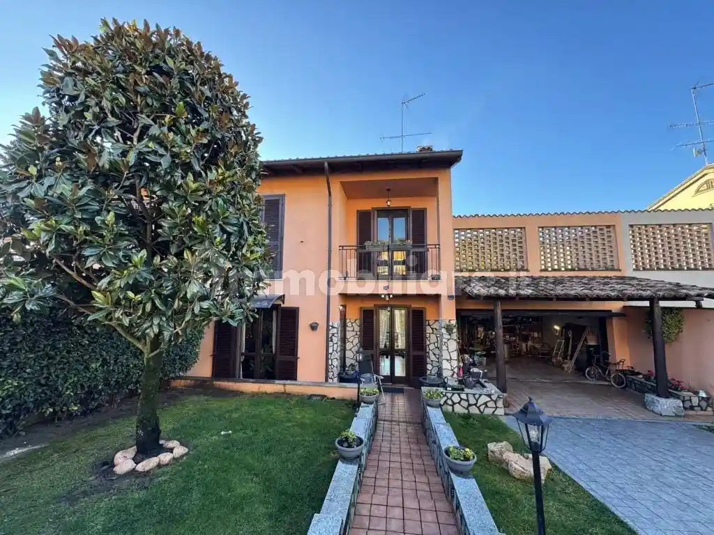 Villa in vendita a Rivanazzano Terme