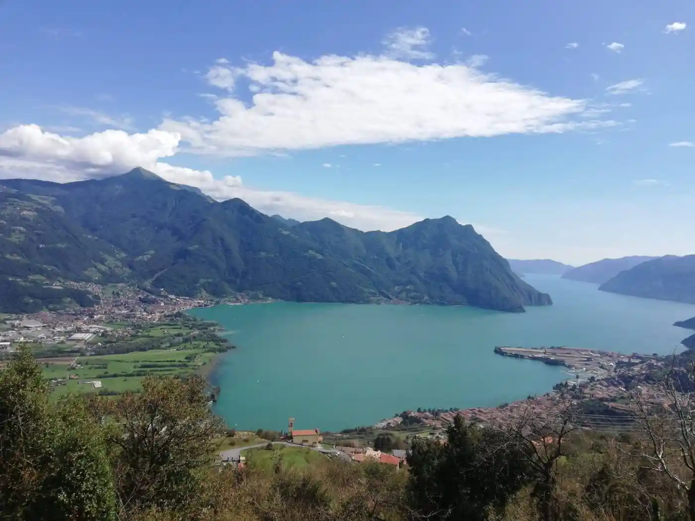 Appartamento in vendita a Costa Volpino