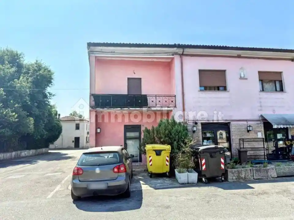 Casa indipendente in vendita a Zevio