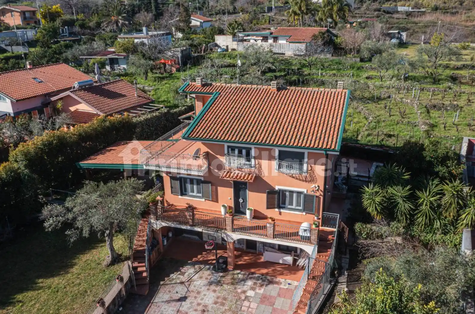 Villa in vendita a Zafferana Etnea