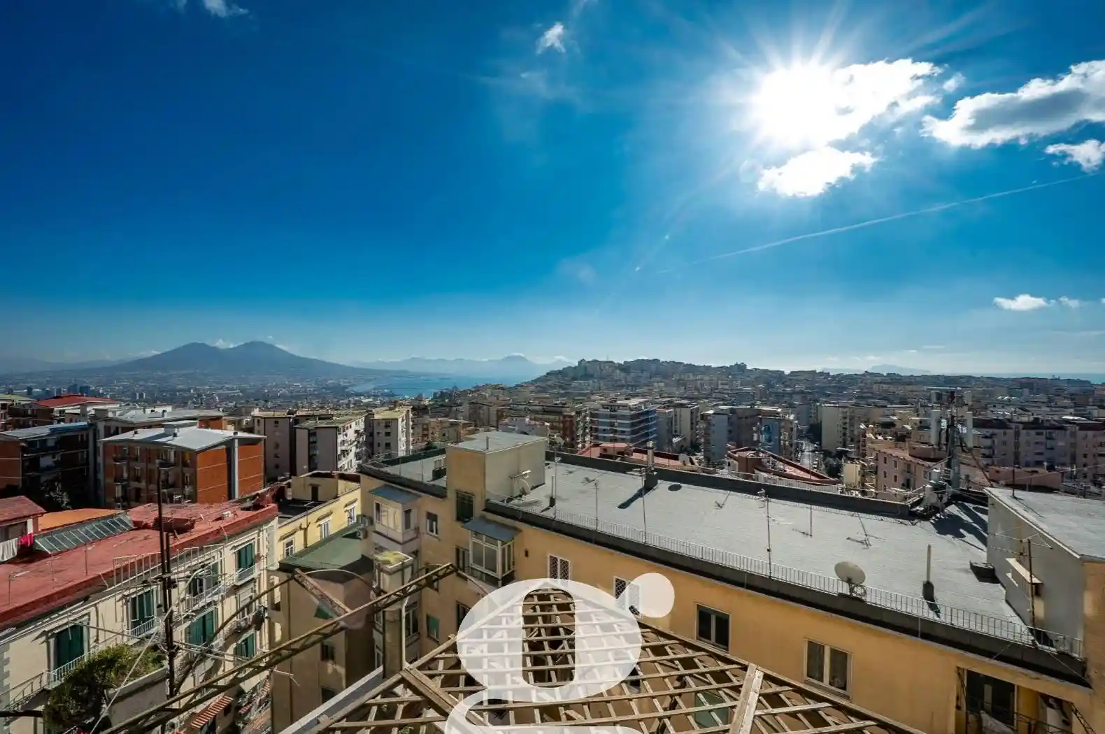 Appartamento in vendita a Napoli