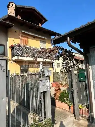 Appartamento in vendita a Scalenghe