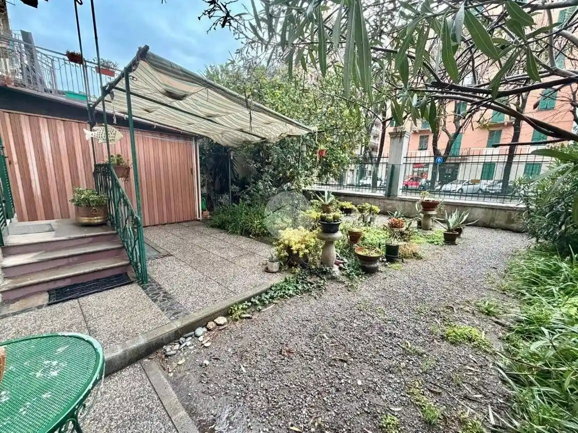 Appartamento in vendita a Savona