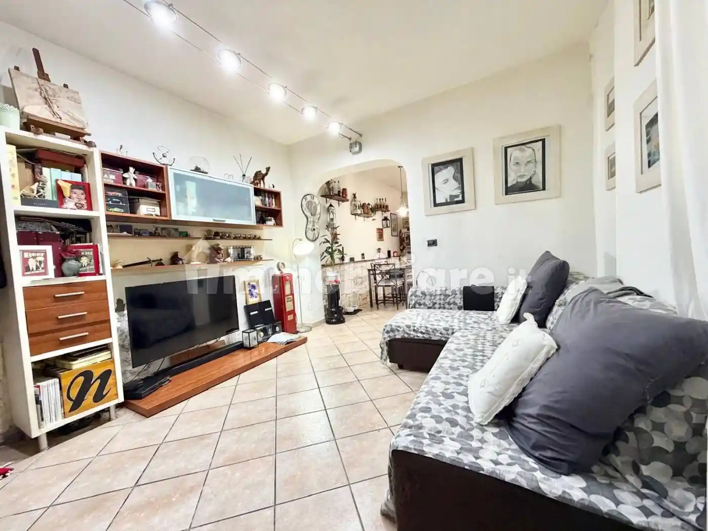 Casa indipendente in vendita a Prato