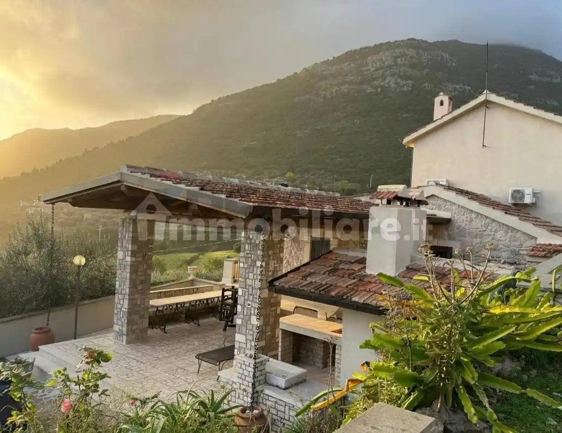 Villa in vendita a Terracina