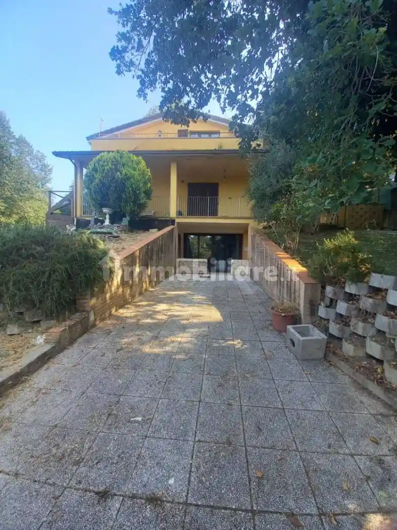 Villa in vendita a Magione
