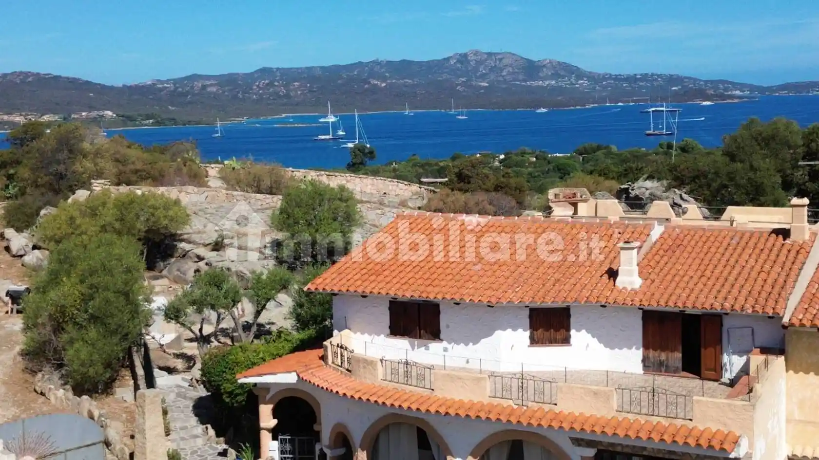 Villa in vendita a Olbia