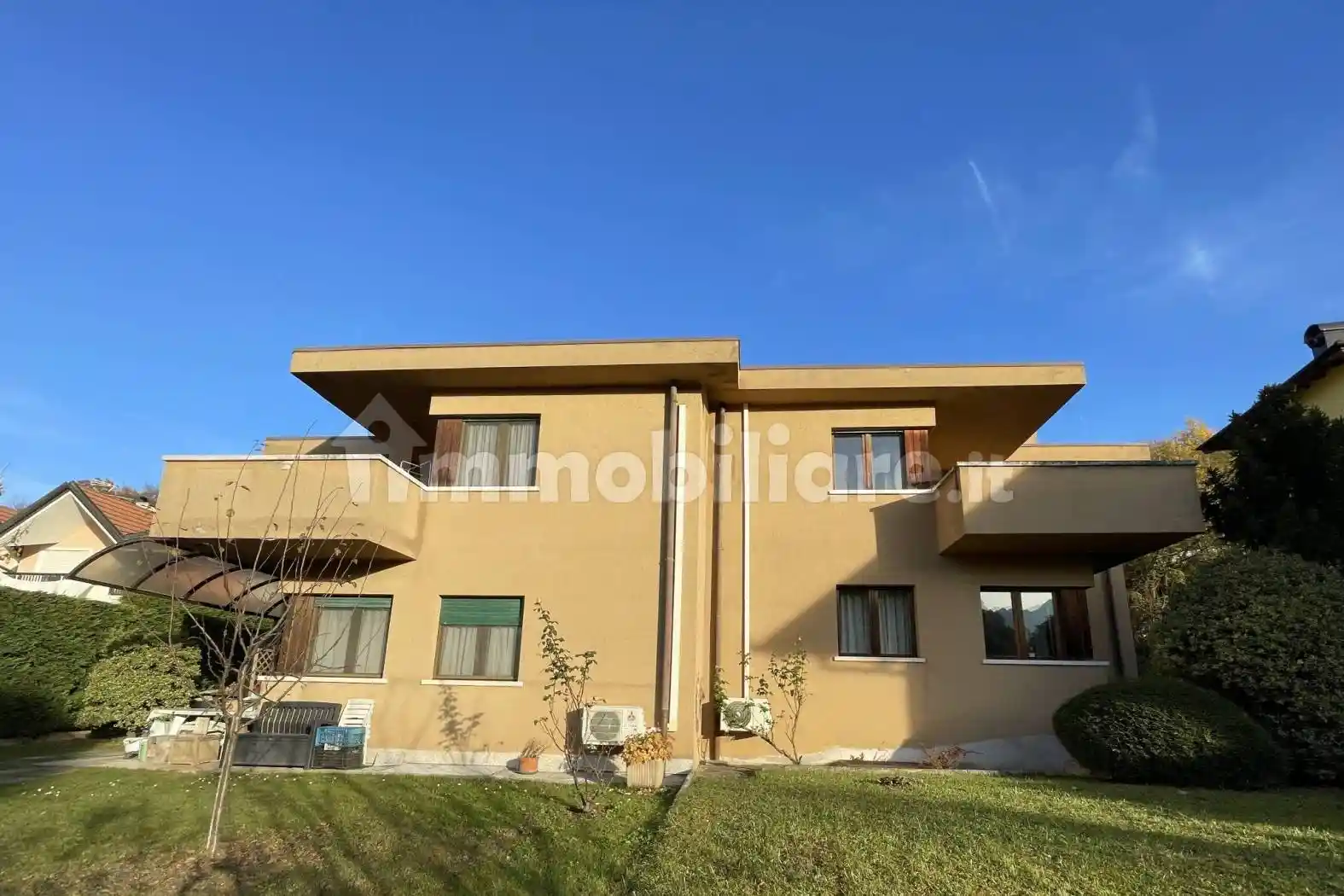 Casa indipendente in vendita a Trento