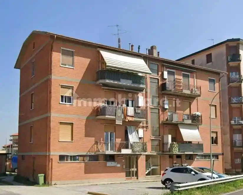 Appartamento in vendita a Cornate d'Adda