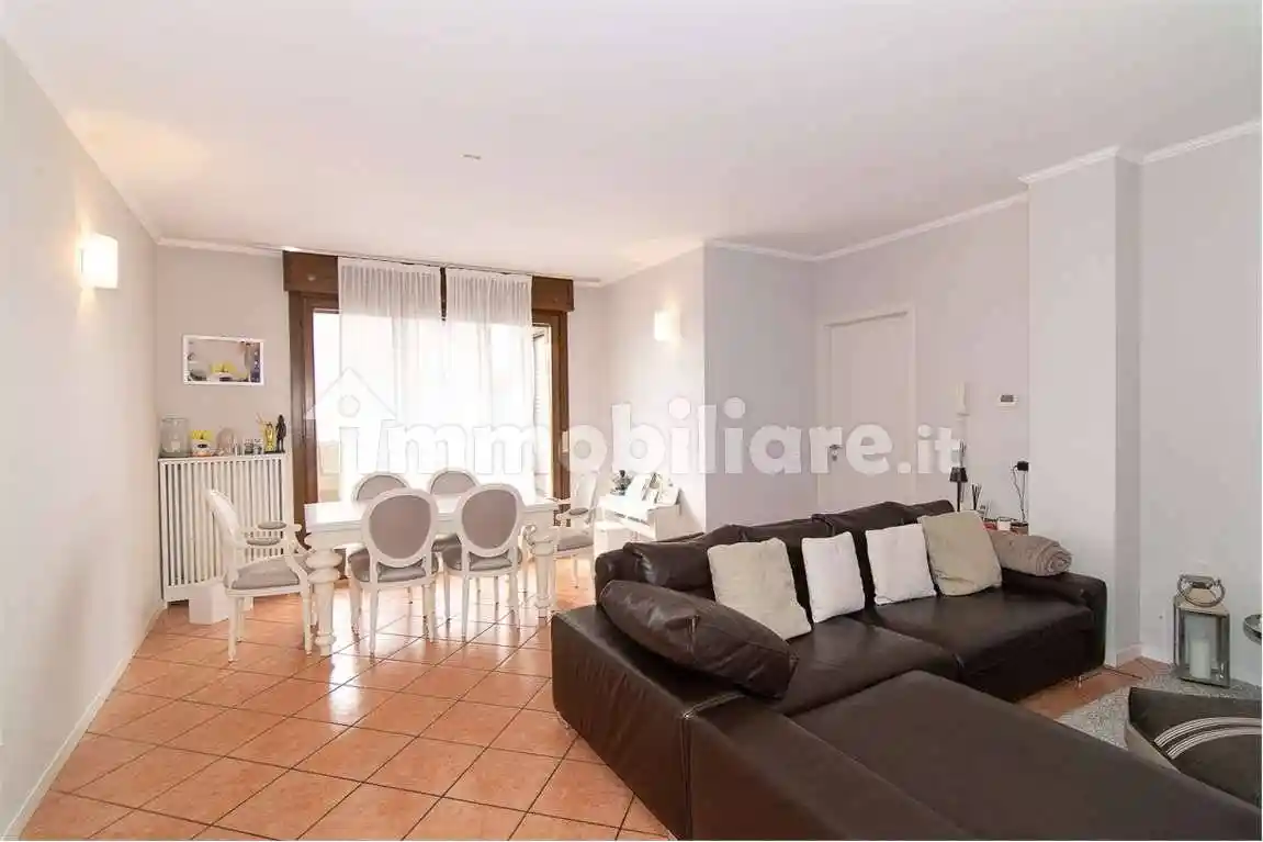 Appartamento in vendita a Giussano