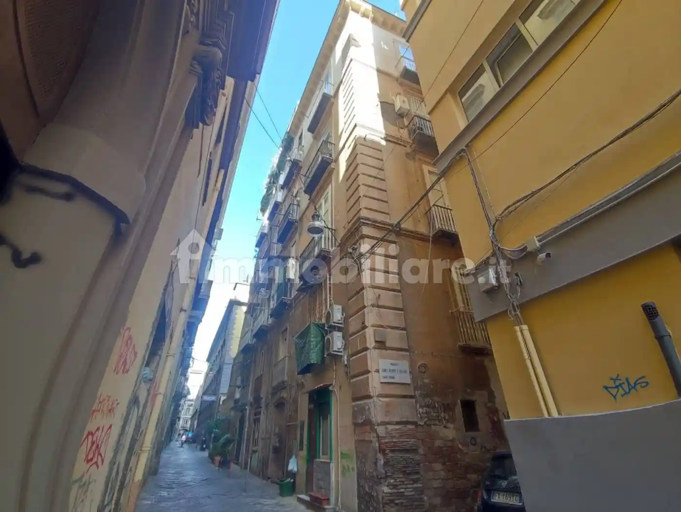 Appartamento in vendita a Napoli