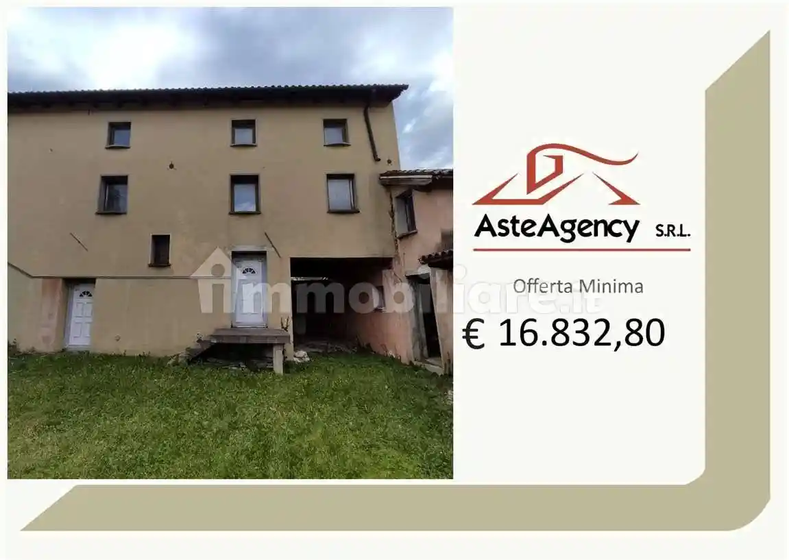 Rustico - Casale in vendita a Santa Maria la Longa