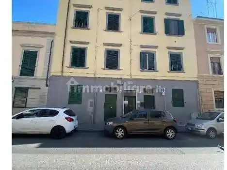 Appartamento in vendita a Livorno