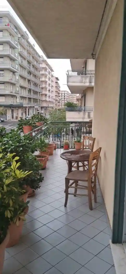 Appartamento in affitto a Acireale