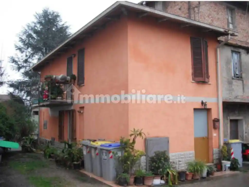 Casa indipendente in vendita a Perugia