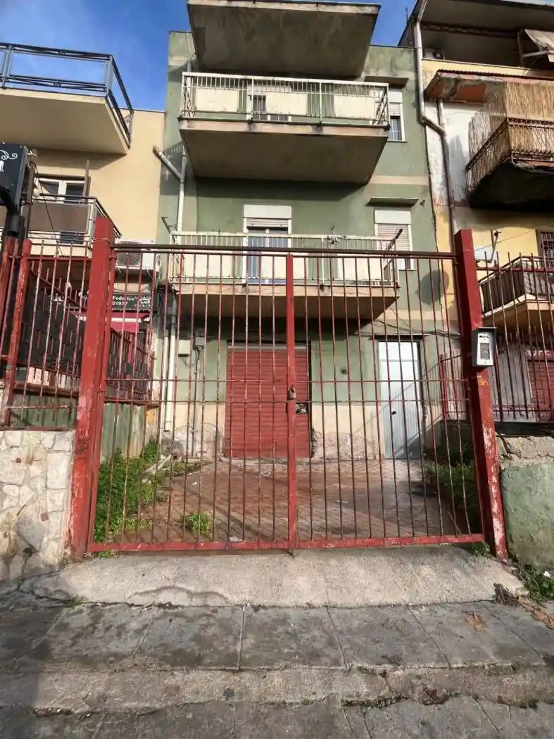 Appartamento in vendita a Palermo