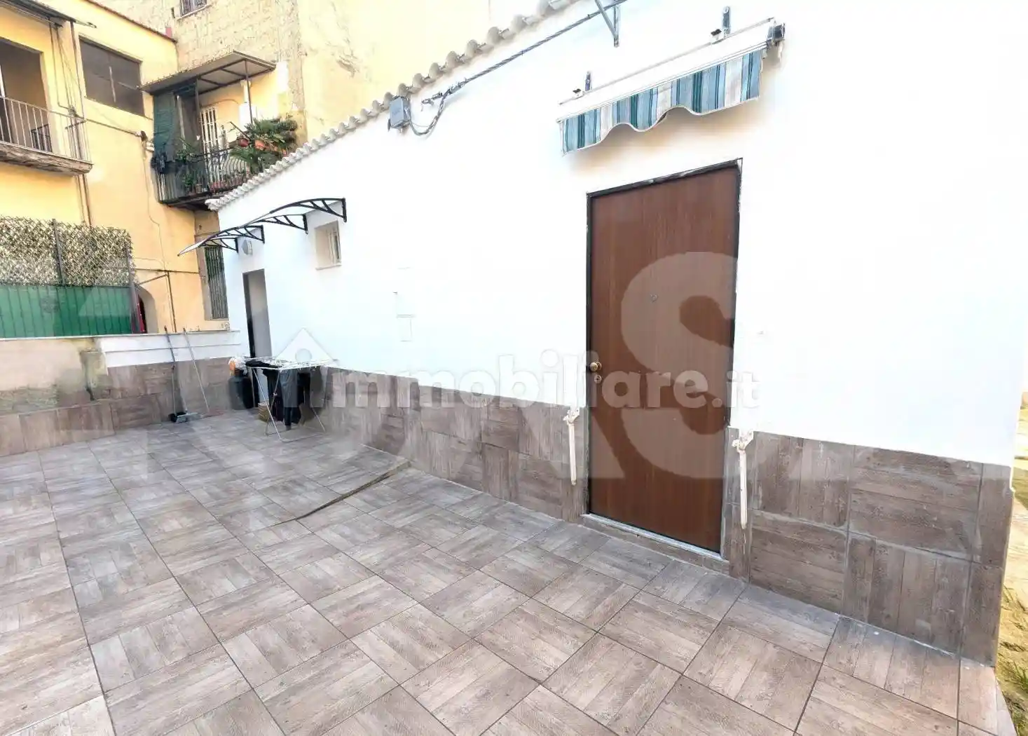 Appartamento in vendita a Napoli