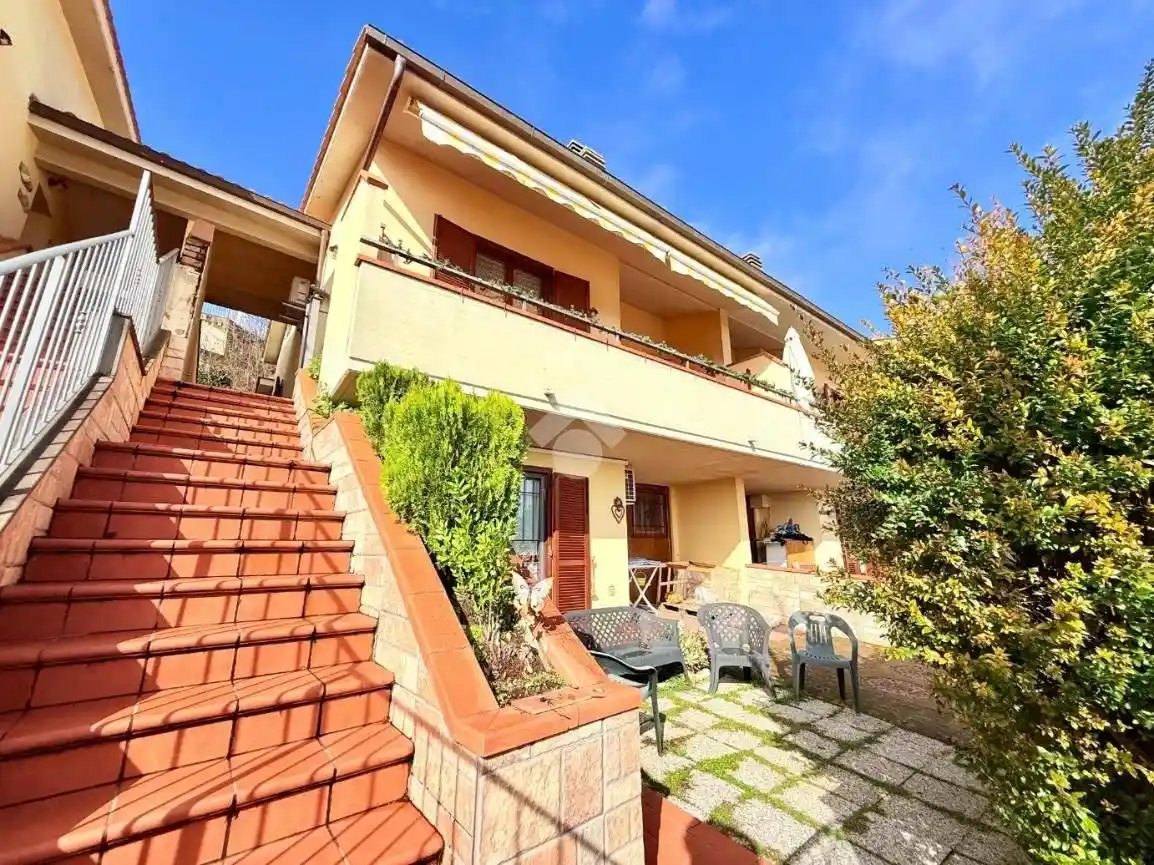 Villetta a schiera in vendita a Figline e Incisa Valdarno