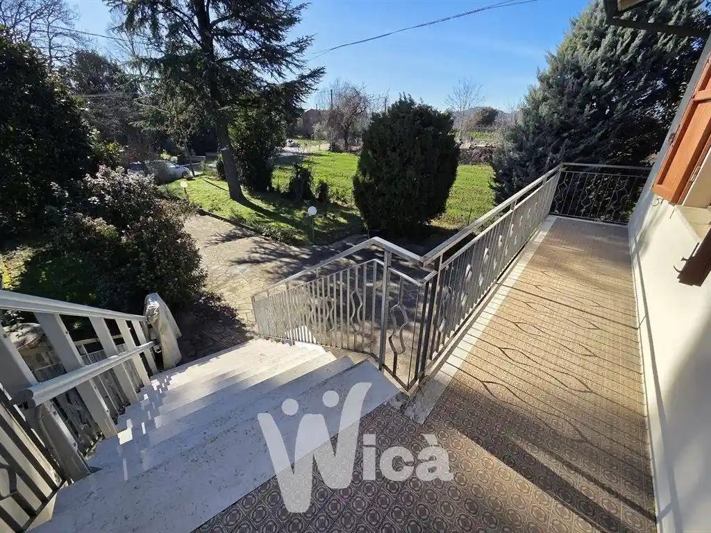 Casa indipendente in vendita a Cesena