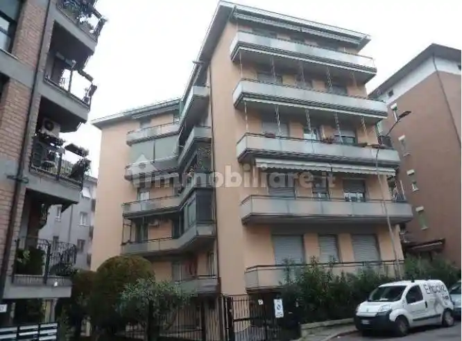 Appartamento in vendita a Verona