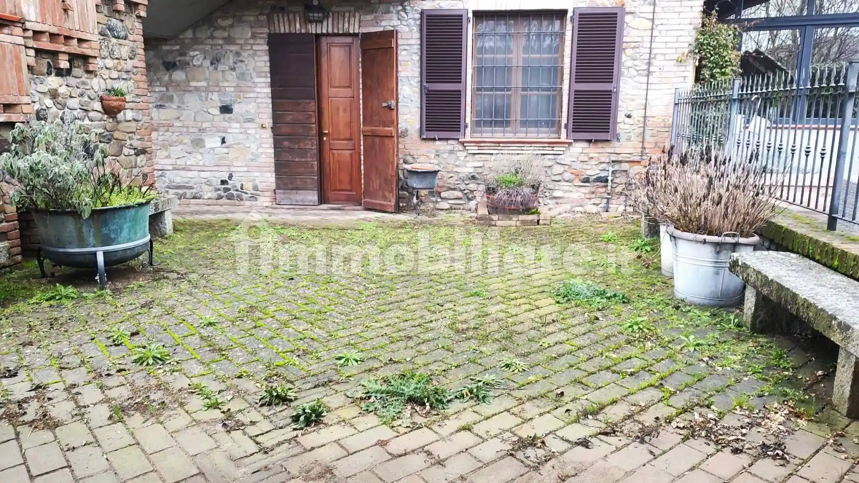 Rustico - Casale in vendita a San Giorgio Piacentino