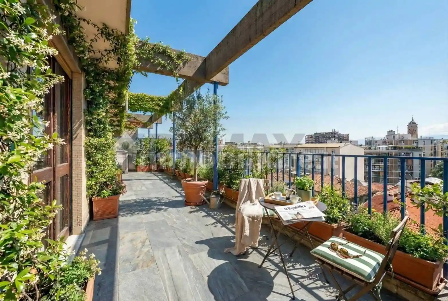 Appartamento in vendita a Monza