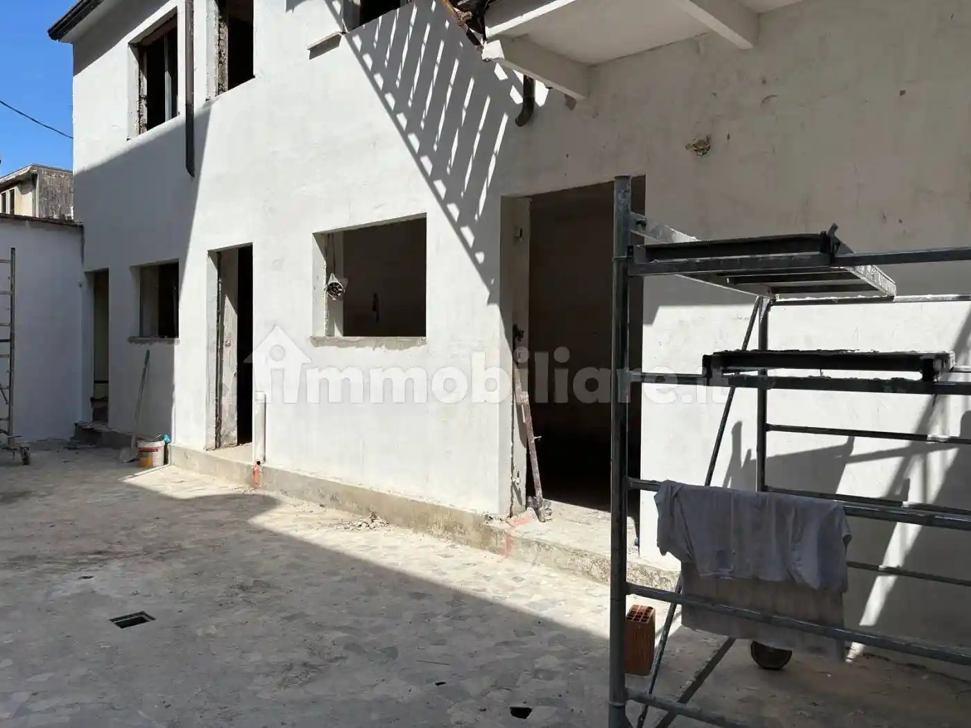 Appartamento in vendita a Viareggio