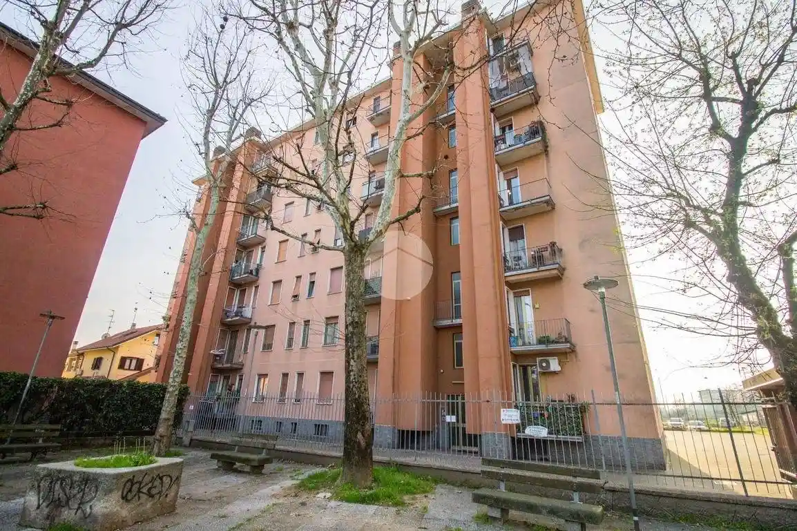 Appartamento in vendita a Garbagnate Milanese