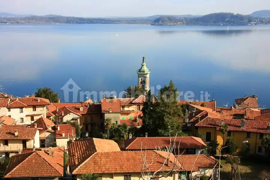 Appartamento in vendita a Belgirate