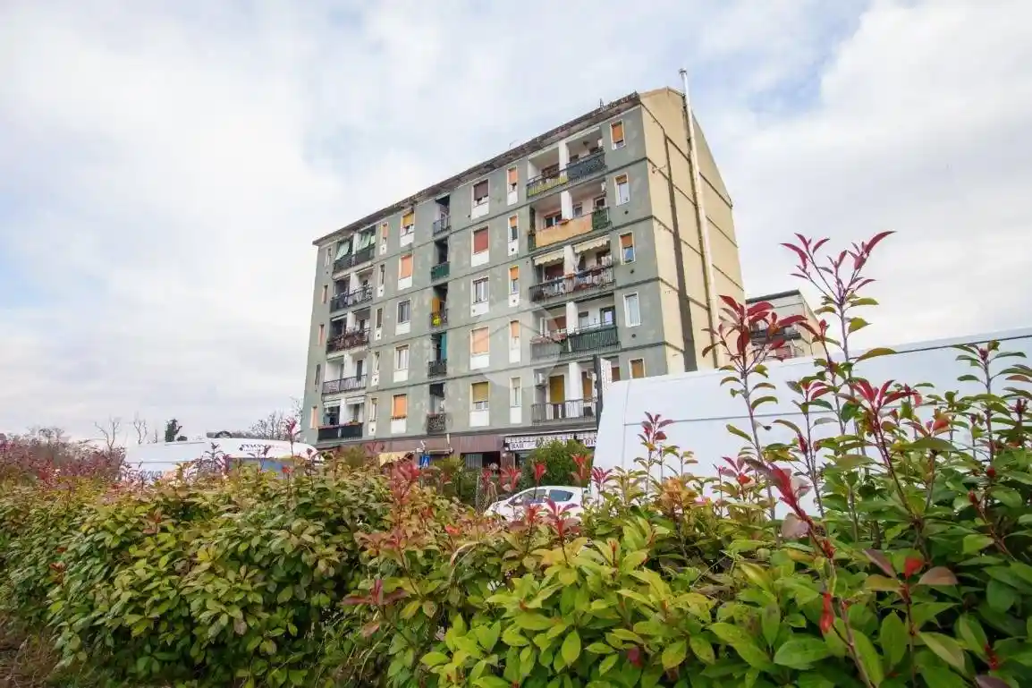 Appartamento in vendita a Garbagnate Milanese