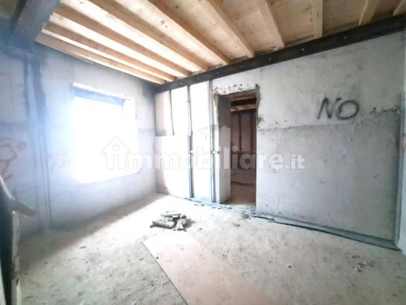 Appartamento in vendita a Massa