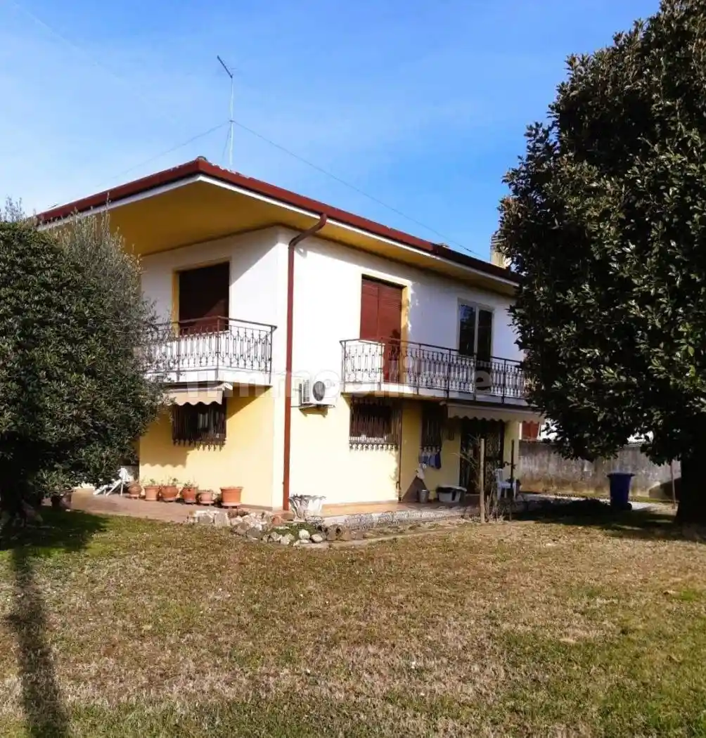 Villa in vendita a Spresiano